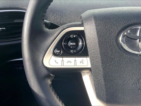 Used 2019 Toyota Prius Prime Premium image 23