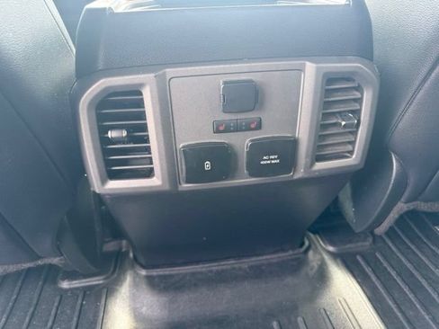 Used 2018 Ford F150 Raptor w/ Equipment Group 802A Luxury AWD/4WD image 13