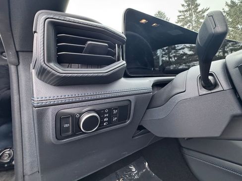 Used 2024 Ford Mustang Dark Horse w/ Dark Horse Handlin Package image 23