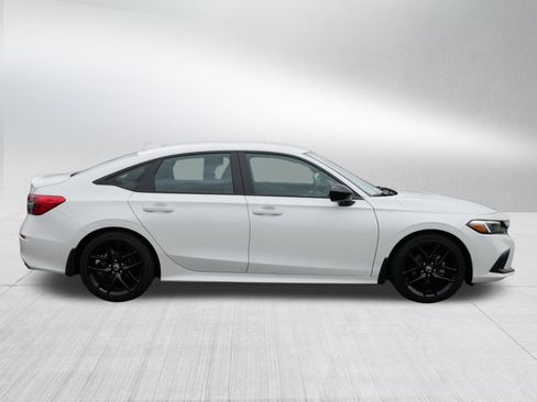 Used 2022 Honda Civic Sport image 8