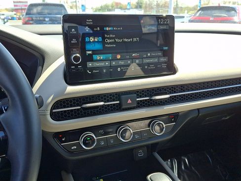 Used 2024 Honda HR-V EX-L image 19