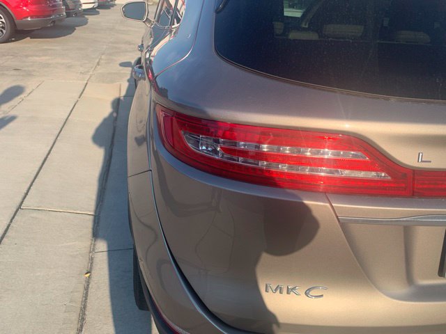Used 2019 Lincoln MKC Reserve w/ MKC Climate Package AWD/4WD image 7