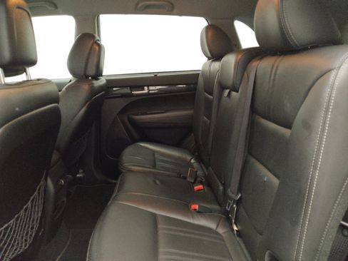 Used 2014 Kia Sorento LX w/ Premium Package AWD/4WD image 18