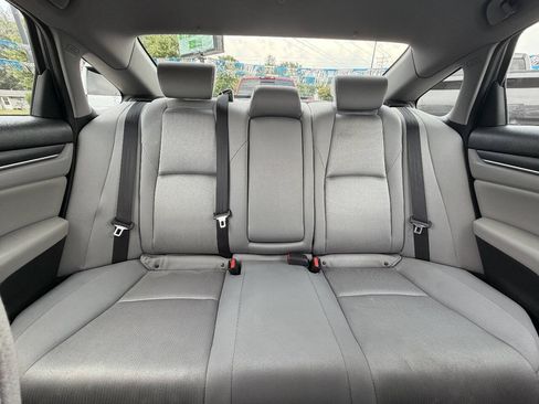 Used 2019 Honda Accord EX image 24