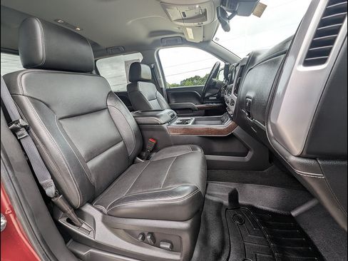 Used 2018 GMC Sierra 1500 SLT AWD/4WD image 22