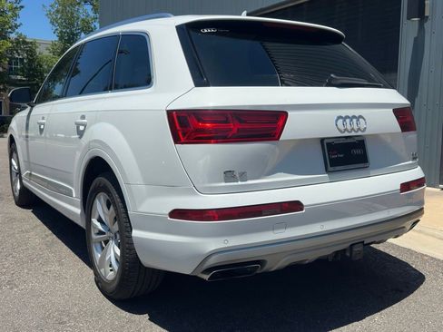 Used 2018 Audi Q7 3.0T Premium Plus w/ Premium Plus Package AWD/4WD image 4