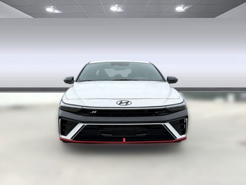 Used 2025 Hyundai Elantra N FWD image 5