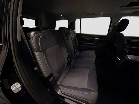 Used 2023 Jeep Grand Cherokee L Laredo w/ Luxury Tech Group I AWD/4WD image 29