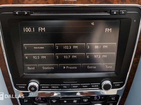 Used 2013 Bentley Continental GT image 24