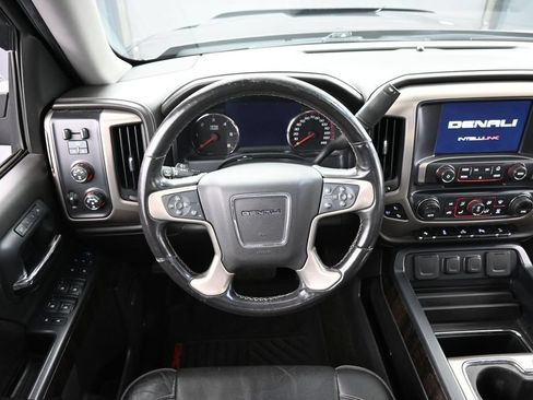 Used 2015 GMC Sierra 1500 Denali AWD/4WD image 18
