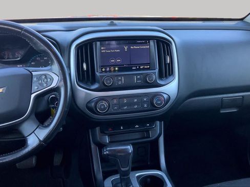 Used 2019 Chevrolet Colorado LT w/ LT Convenience Package RWD image 7