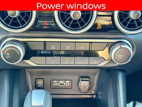 Used 2024 Nissan Sentra SV w/ Trunk Package image 15