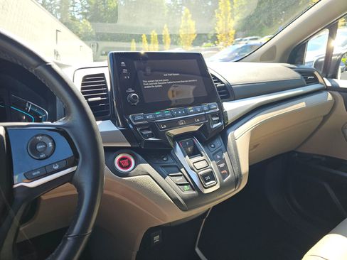 Used 2018 Honda Odyssey EX-L image 29
