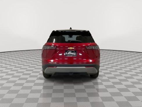 New 2026 Chevrolet Equinox LT w/ Convenience Package II image 9