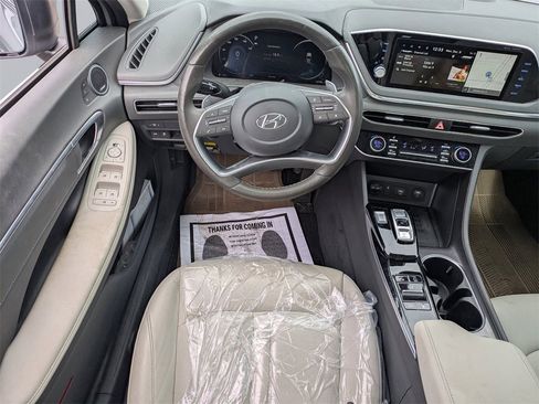 Used 2023 Hyundai Sonata Limited image 15