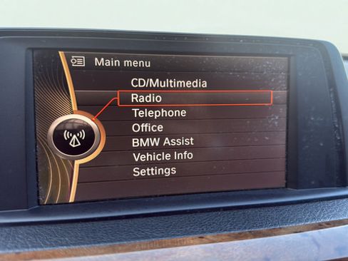 Used 2013 BMW 328i Sedan RWD image 17
