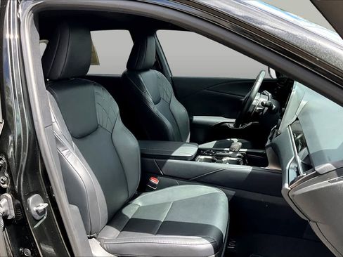 Used 2024 Lexus RX 350 FWD w/ Technology Package image 9