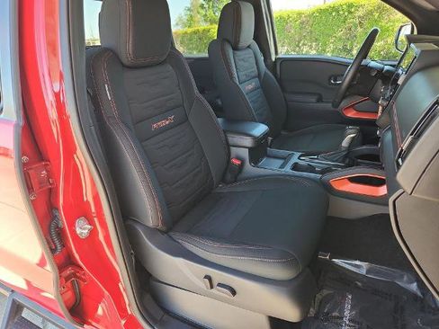 Certified 2025 Nissan Frontier Pro-X RWD image 15