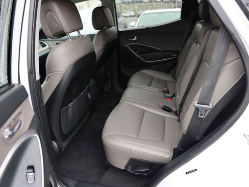 Used 2018 Hyundai Santa Fe Sport image 22