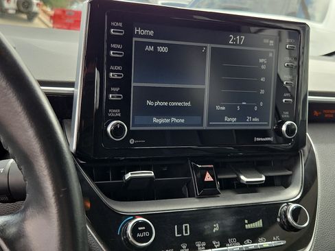 Used 2021 Toyota Corolla SE image 10