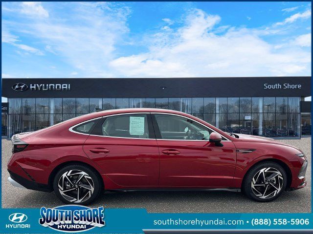 Certified 2026 Hyundai Sonata SEL AWD/4WD image 5