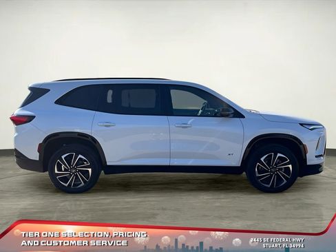 New 2025 Buick Enclave Sport Touring w/ Super Cruise Package image 9