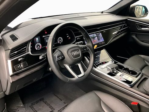 Used 2023 Audi Q8 Prestige w/ Prestige Package AWD/4WD image 18