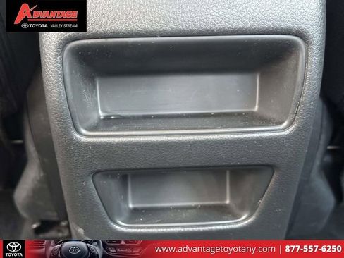 Used 2019 Nissan Sentra SV FWD image 15