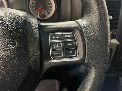 Used 2019 RAM 1500 Express AWD/4WD image 23
