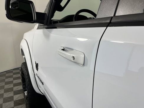 Used 2023 RAM 1500 Big Horn AWD/4WD image 13