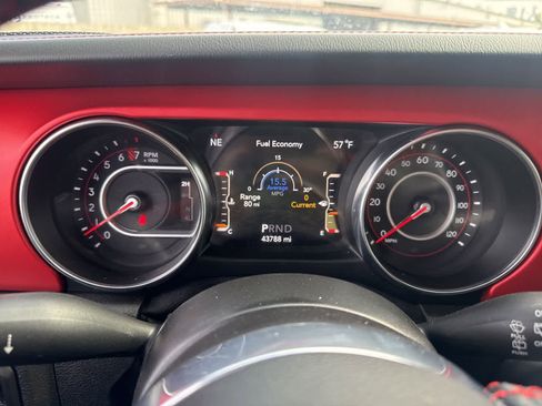 Used 2021 Jeep Wrangler Unlimited Rubicon w/ Xtreme Recon 35" Tire Package image 21