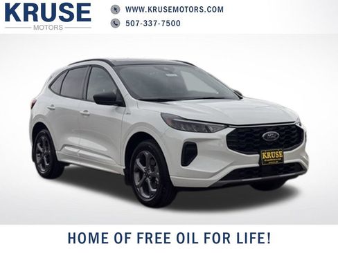 Used 2024 Ford Escape ST-Line w/ Tech Pack #1 AWD/4WD image 1