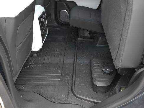 Used 2025 GMC Hummer EV 3X w/ LPO, Dark Essentials Package image 35