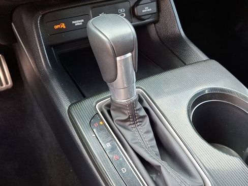 Used 2025 Honda Civic Sport image 14