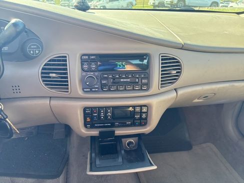 Used 1998 Buick Century Limited image 6