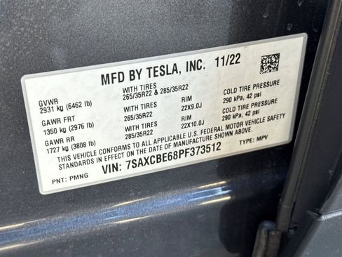 Used 2023 Tesla Model X Plaid image 27