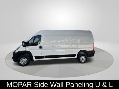 Used 2023 RAM ProMaster 2500 image 4