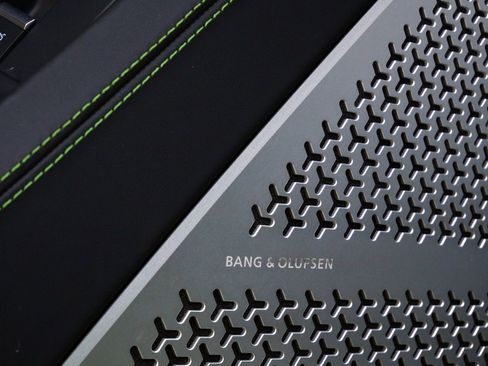 Used 2023 Lamborghini Urus S image 18