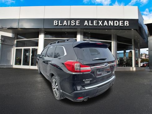 Used 2022 Subaru Ascent Touring image 6