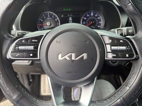 Used 2023 Kia Forte GT-Line w/ GT-Line Premium Package FWD image 10
