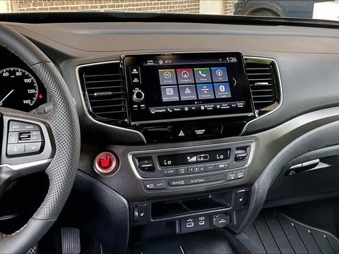 Certified 2026 Honda Ridgeline TrailSport image 40