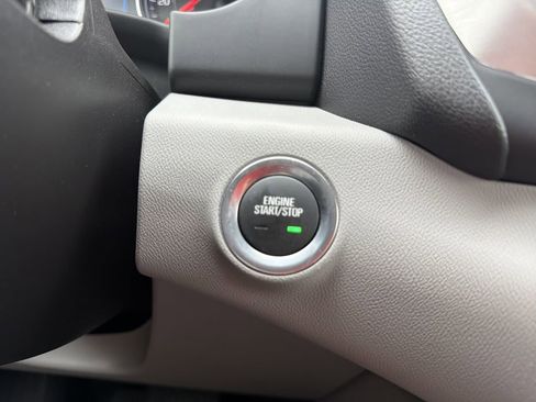 Used 2024 GMC Terrain SLE w/ LPO, Floor Liner Package image 27