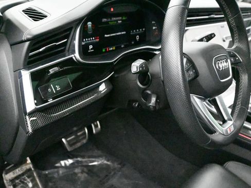Used 2022 Audi SQ8 Prestige AWD/4WD image 24