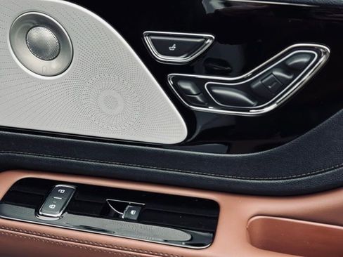 New 2026 Lincoln Aviator Reserve image 16