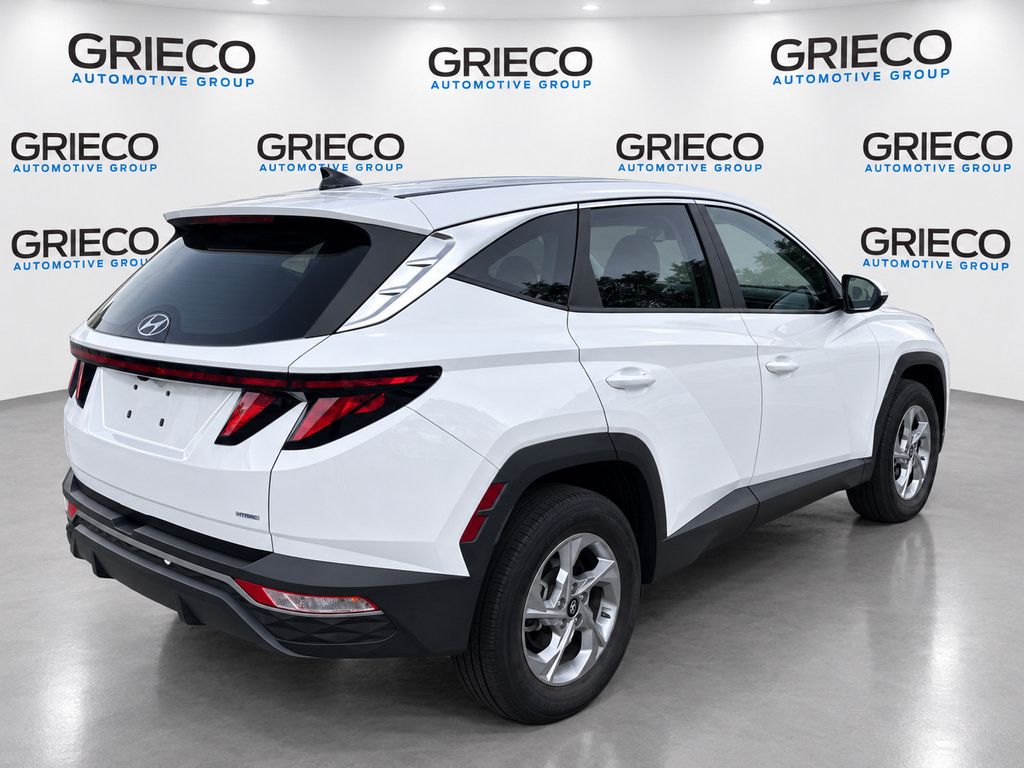 Used 2024 Hyundai Tucson SE AWD/4WD image 2