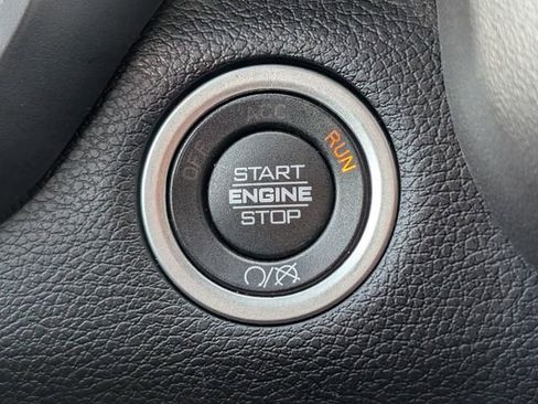 Used 2024 RAM 2500 Big Horn image 25