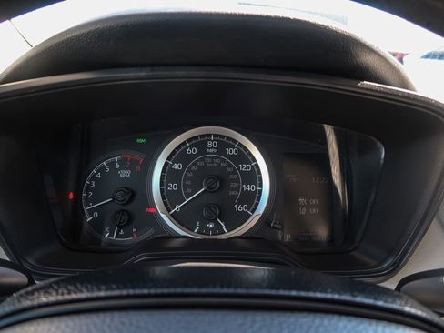 Used 2020 Toyota Corolla LE w/ LE Premium Package image 32