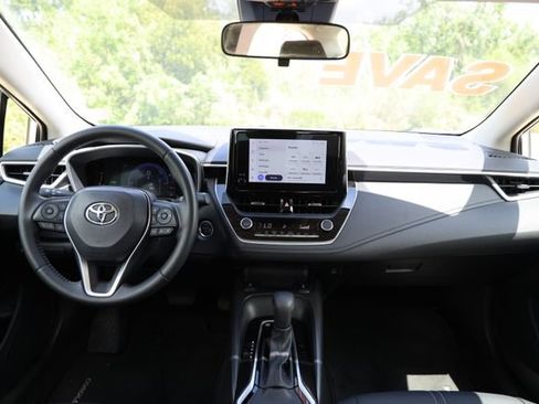 Used 2023 Toyota Corolla XLE FWD image 11