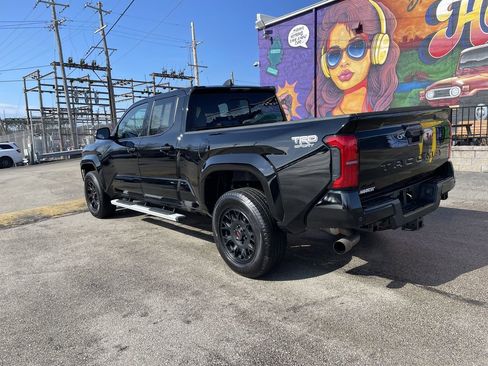 Certified 2025 Toyota Tacoma TRD Sport w/ TRD Sport Upgrade Package image 3