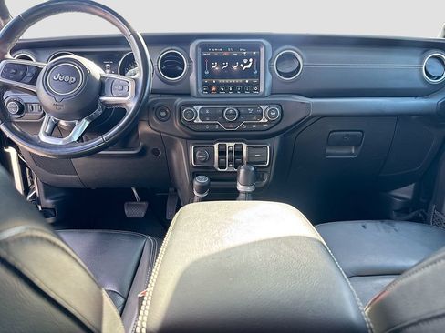 Used 2021 Jeep Gladiator Overland w/ Popular Equipment Package AWD/4WD image 25